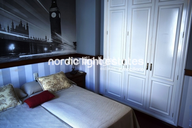 Outstanding 18th century manor house with endless potential