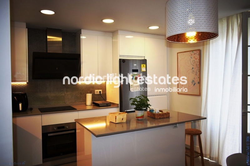 Outstanding 18th century manor house with endless potential