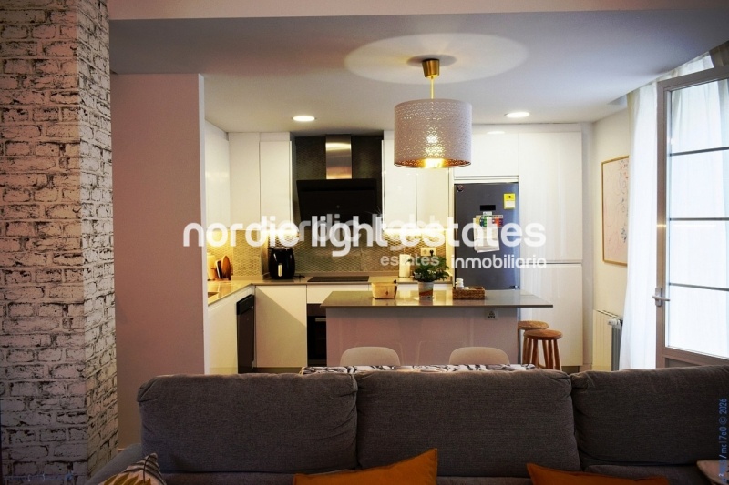 Outstanding 18th century manor house with endless potential