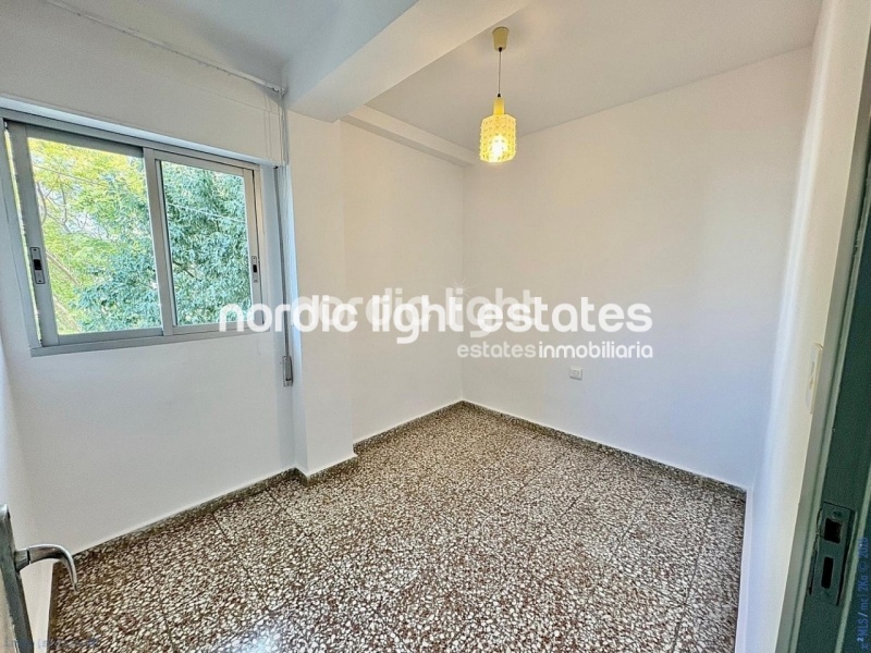 Bonito piso en pleno centro de Torre del Mar 