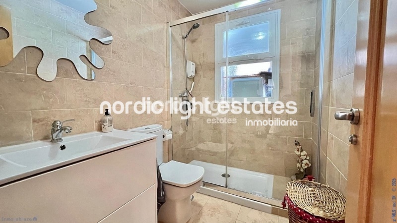 Elegant apartment with a terrace of 80 sqm