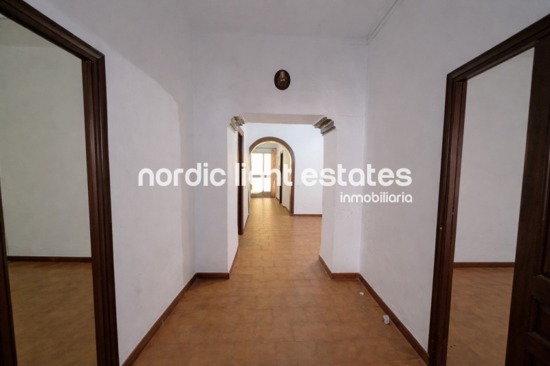 Centro de Nerja – Casa para derribar con gran potencial (149 m)