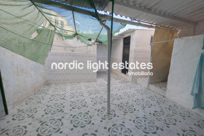 Centro de Nerja – Casa para derribar con gran potencial (149 m)
