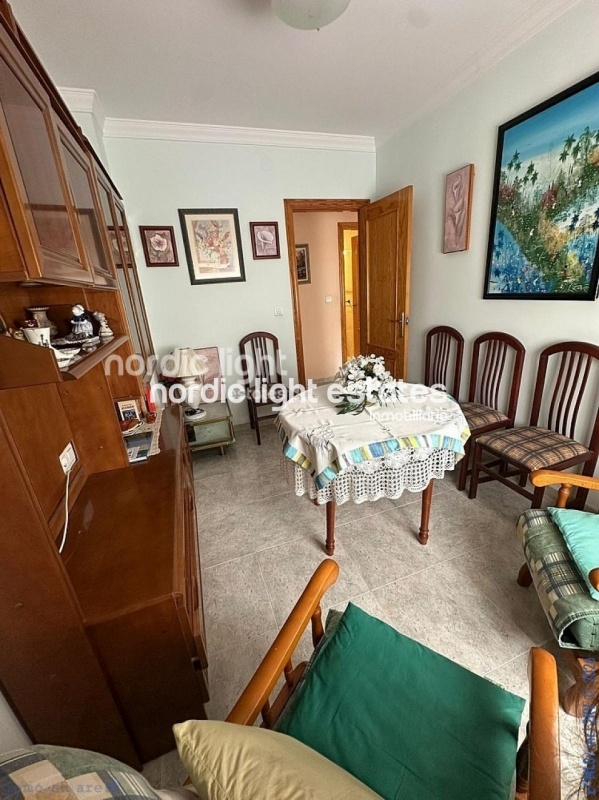 Bonito piso con piscina comunitaria