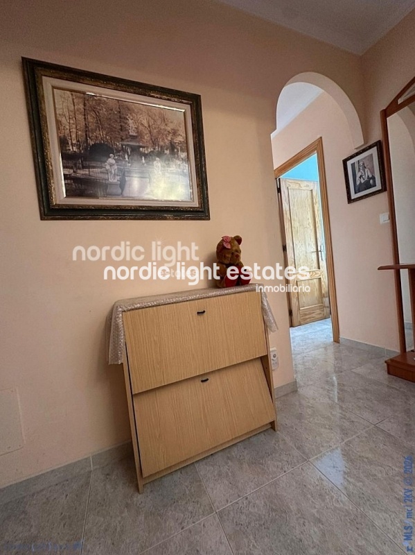 Bonito piso con piscina comunitaria