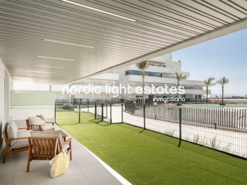 Espectacular piso a estrenar con jardín privado 