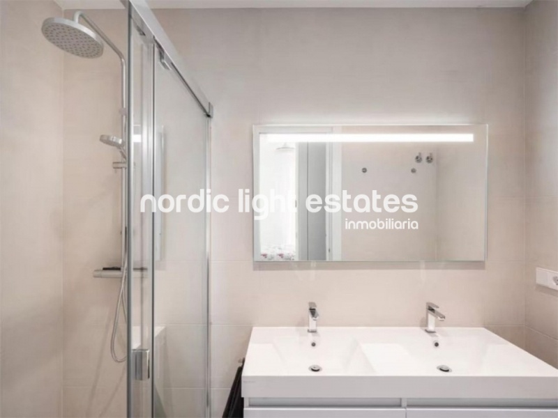 Espectacular piso a estrenar con jardín privado 