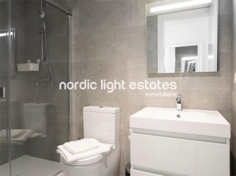 Espectacular piso a estrenar con jardín privado 