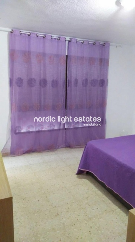 Bonito apartamento cerca del mar, 3 dormitorios, 2 baños