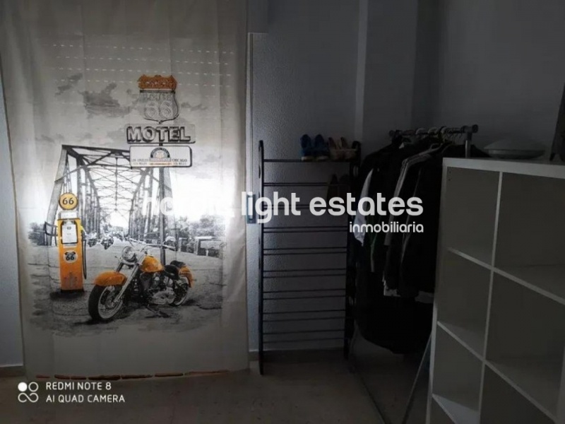 Bonito apartamento cerca del mar, 3 dormitorios, 2 baños