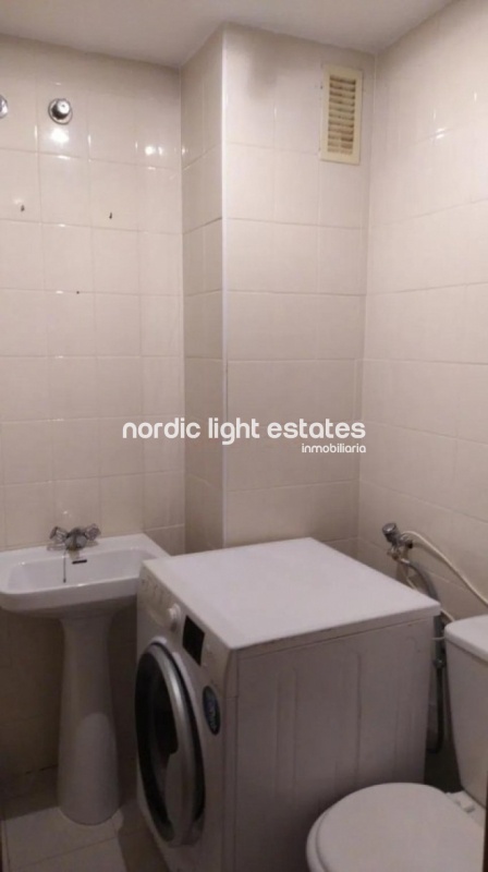 Bonito apartamento cerca del mar, 3 dormitorios, 2 baños