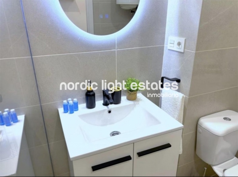 Funcional y moderno estudio con licencia turística