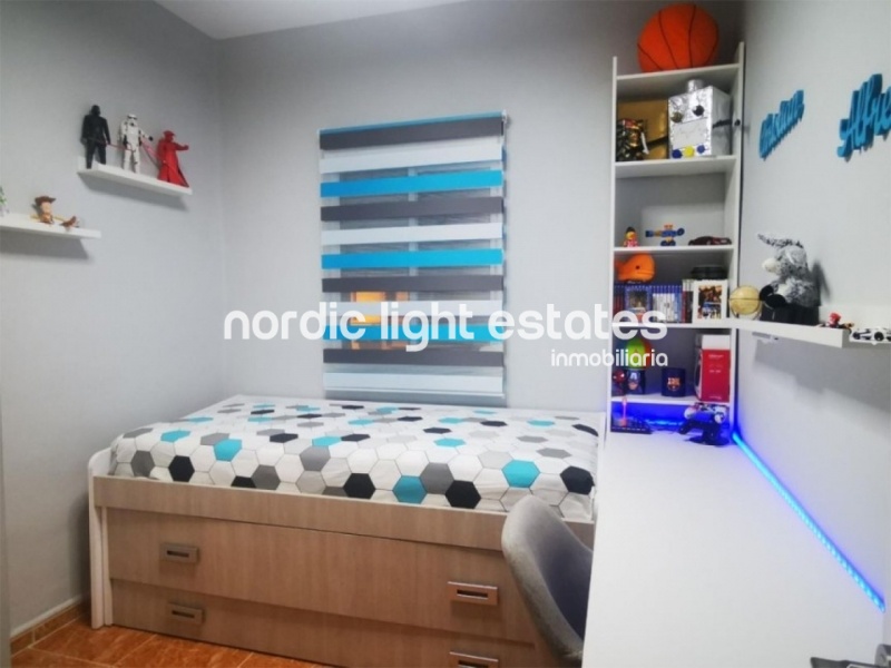 Excelente piso completamente reformado en la zona de Las Delicias