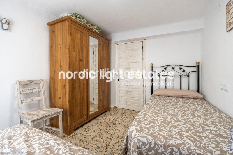 Impresionante villa con apartamento independiente