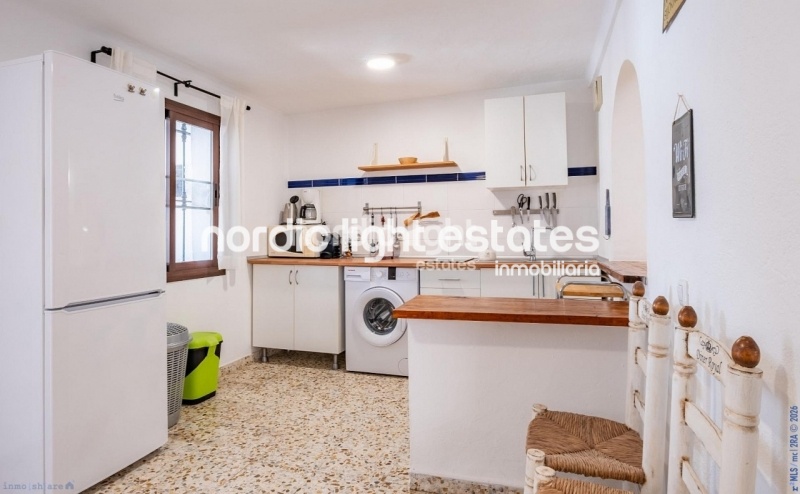 Impresionante villa con apartamento independiente