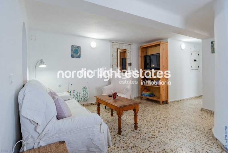 Impresionante villa con apartamento independiente