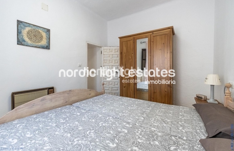 Impresionante villa con apartamento independiente