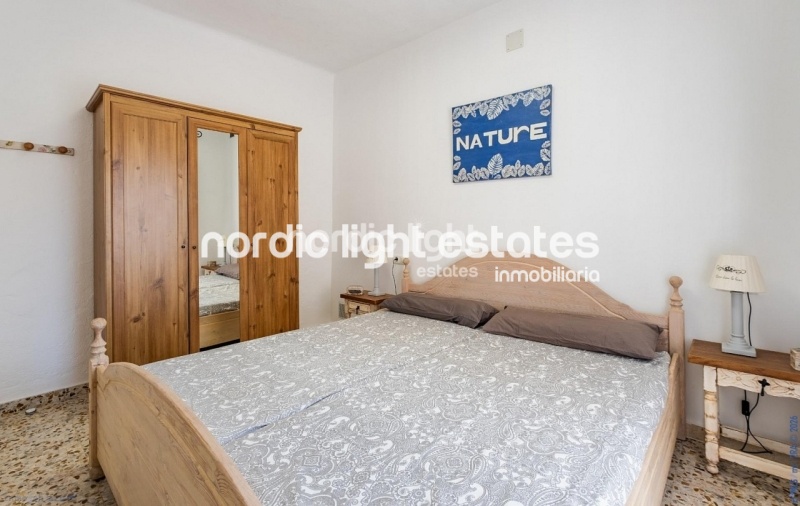 Impresionante villa con apartamento independiente