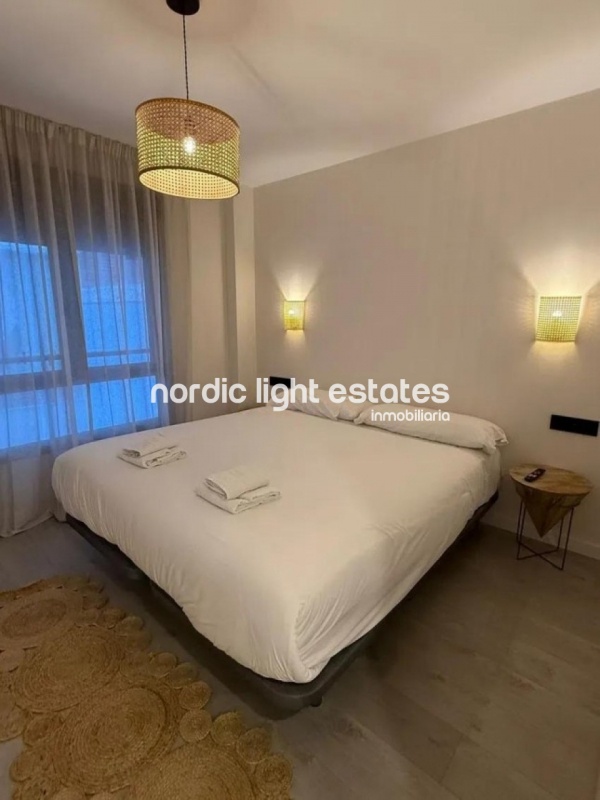 Contemporary and modern apartment next to Plaza de la Victoria 