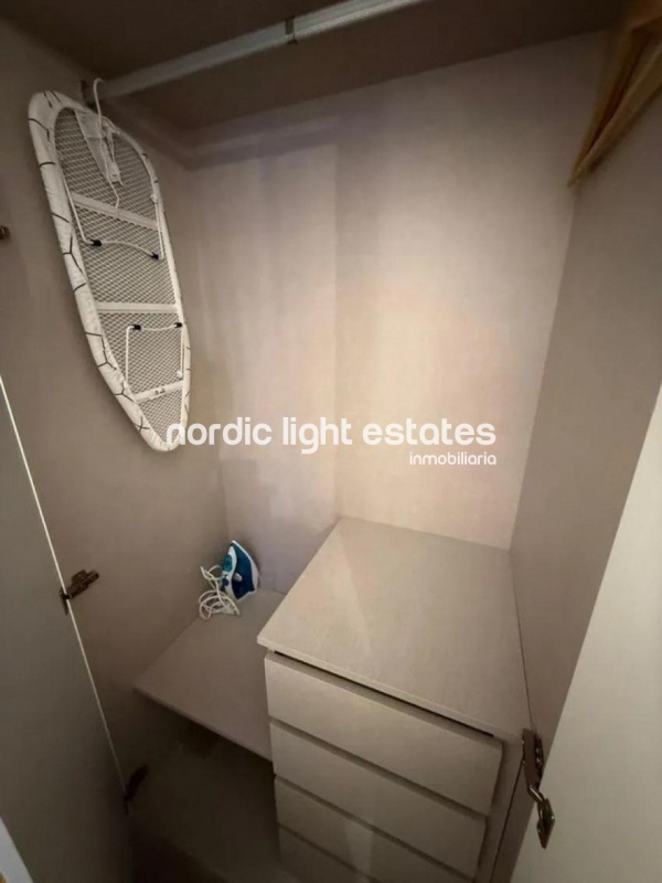 Contemporary and modern apartment next to Plaza de la Victoria 