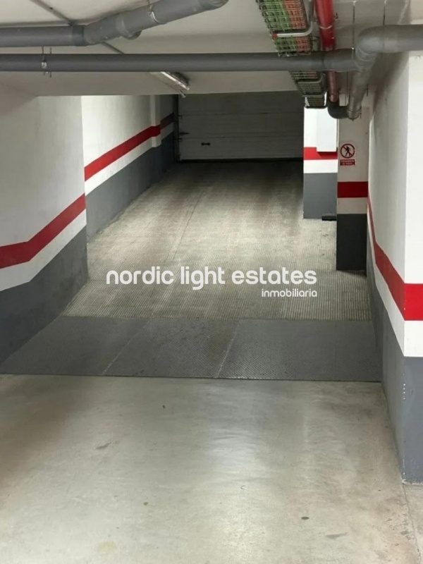 Contemporary and modern apartment next to Plaza de la Victoria 