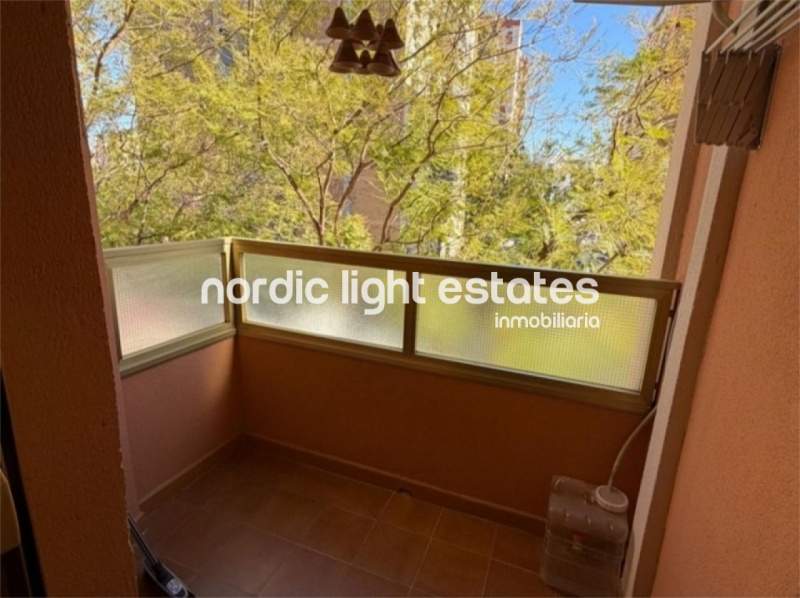 Bright and spacious apartment with parking space