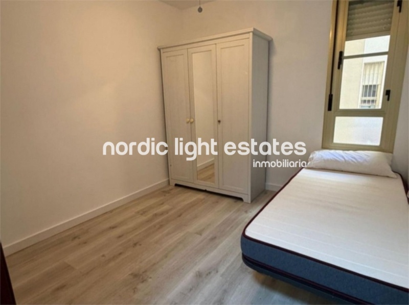 Bright and spacious apartment with parking space