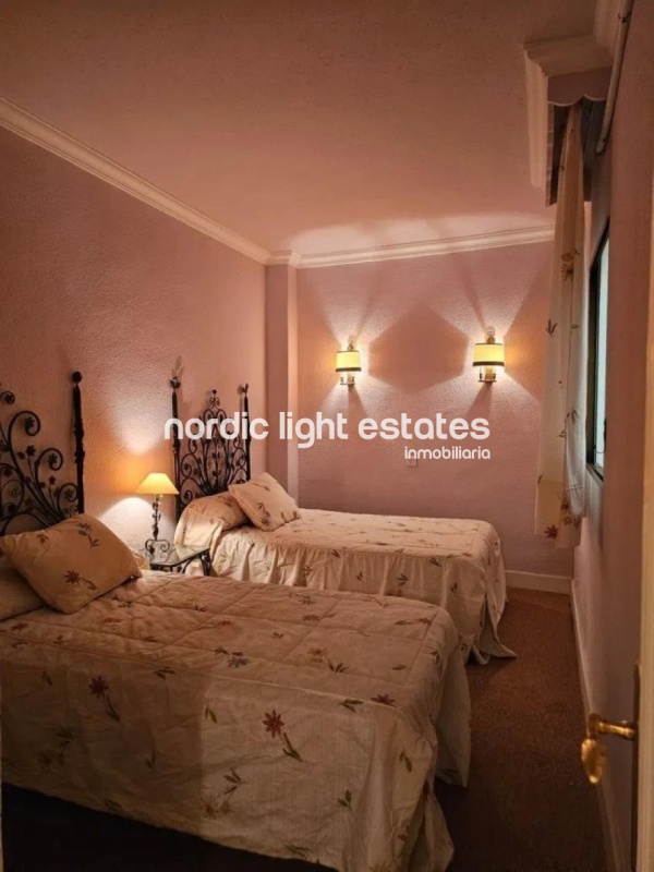 Bright and spacious apartment in the city centre