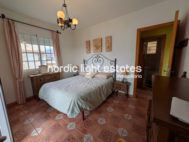 Exclusive! Apartment in Albaida bulding with seaviews