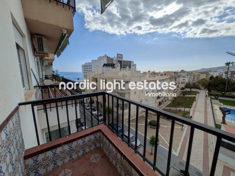 Exclusive! Apartment in Albaida bulding with seaviews