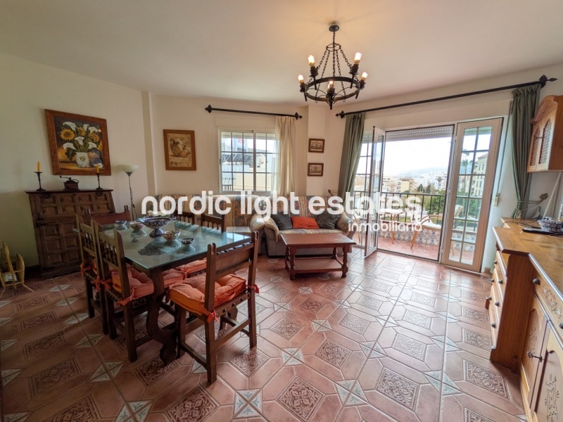 Exclusive! Apartment in Albaida bulding with seaviews