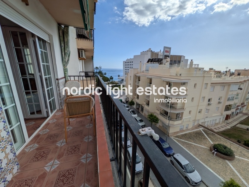 Exclusive! Apartment in Albaida bulding with seaviews