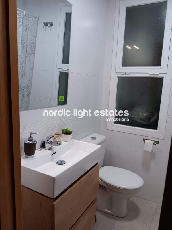 Ático con terraza y dos dormitorios