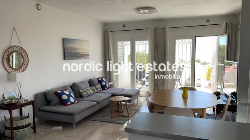 Elegant semi-detached villa in Paraiso Blanco