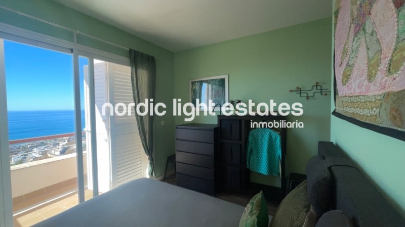 Impecable casa con vistas espectaculares al mar