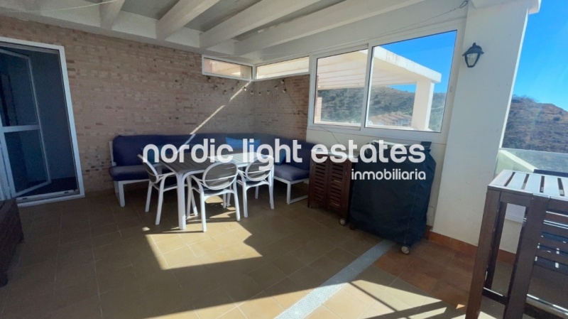 Impecable casa con vistas espectaculares al mar