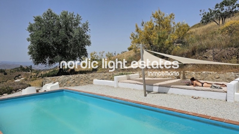 Extravagante villa de campo de estilo ibicenco