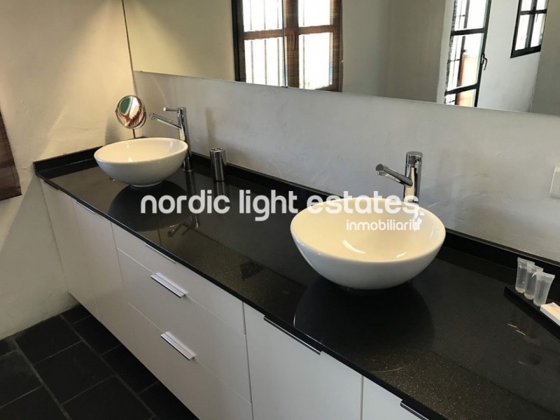 Extravagante villa de campo de estilo ibicenco