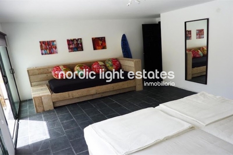 Extravagante villa de campo de estilo ibicenco