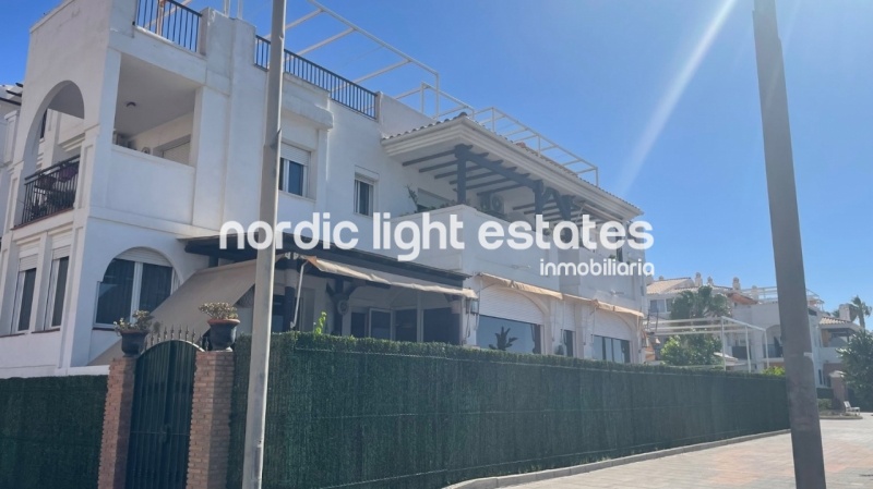 Beachfront apartment of 170 sqm 