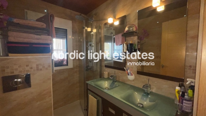 Beachfront apartment of 170 sqm 