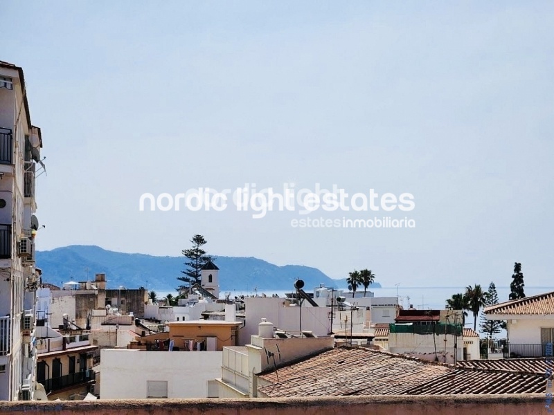 En el corazón de Nerja. Gran piso reformado de 3 dormitorios