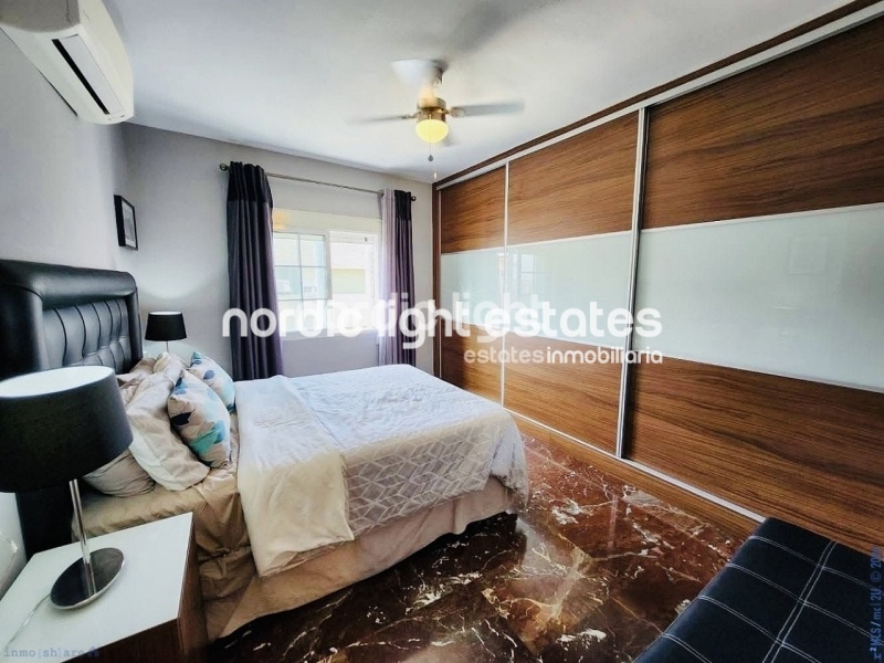 En el corazón de Nerja. Gran piso reformado de 3 dormitorios