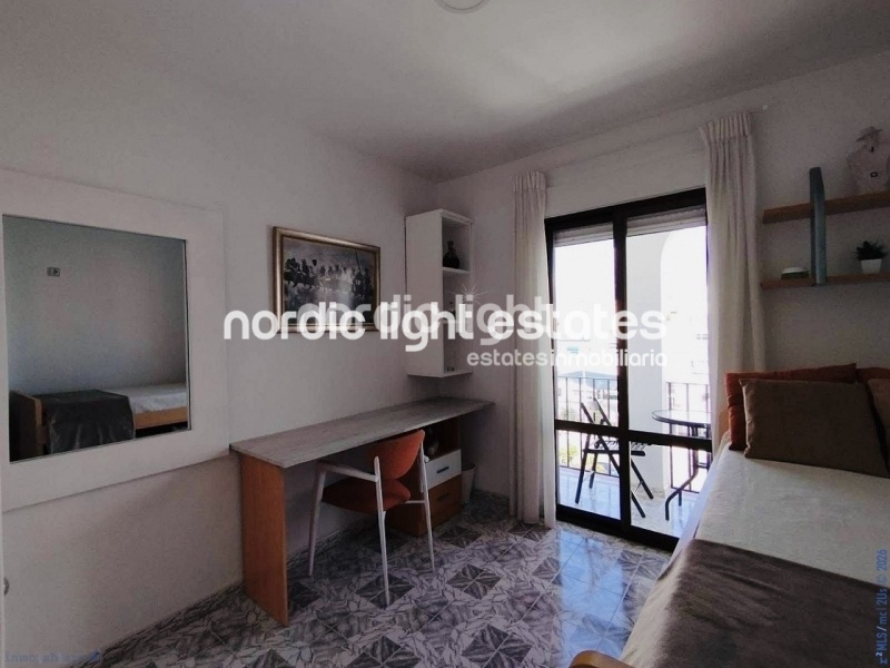 Spacious and bright apartment in the centre