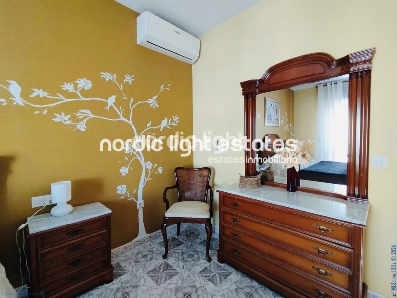 Spacious and bright apartment in the centre