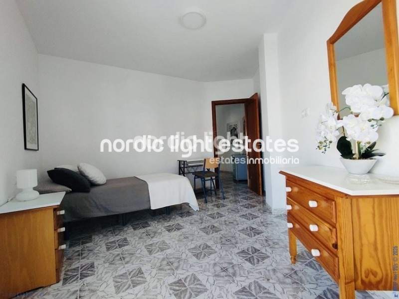 Spacious and bright apartment in the centre