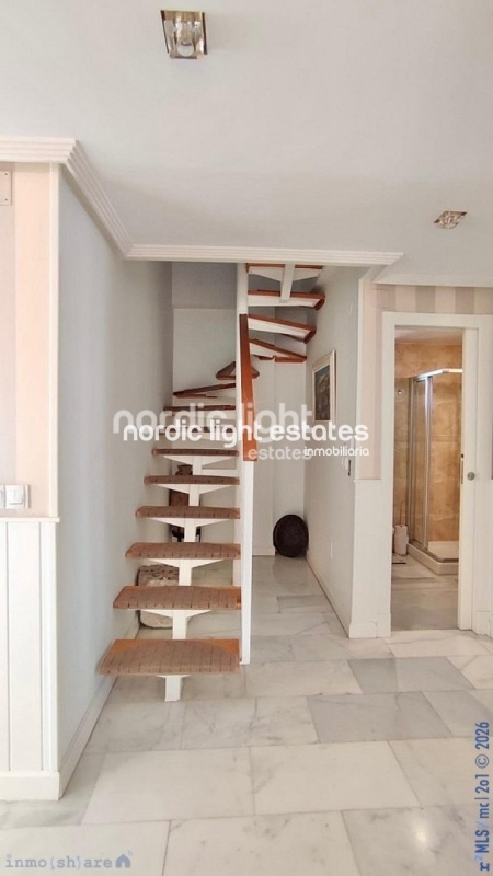 Duplex penthouse with lots of big terraces and 2 parking spaces 