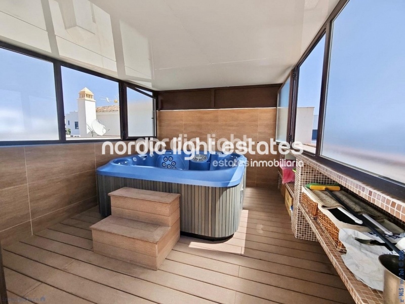 Duplex penthouse with lots of big terraces and 2 parking spaces 