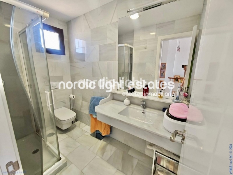 Duplex penthouse with lots of big terraces and 2 parking spaces 