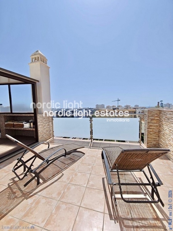 Duplex penthouse with lots of big terraces and 2 parking spaces 